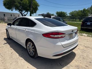 2017 Ford Fusion Hybrid SE - Exterior Rear Left Corner Image